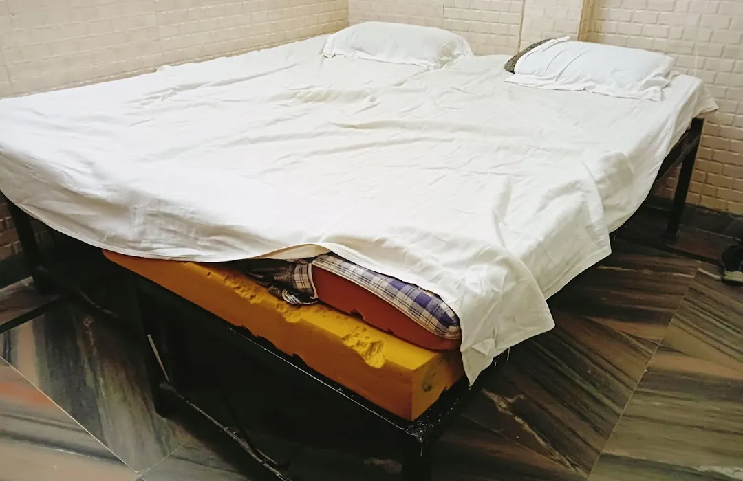 Hotel President-1