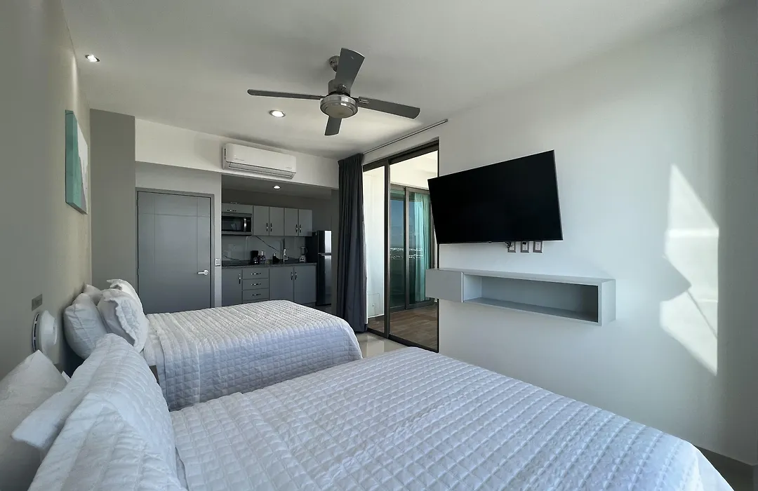 Hotel Tramonto Mazatlan-1