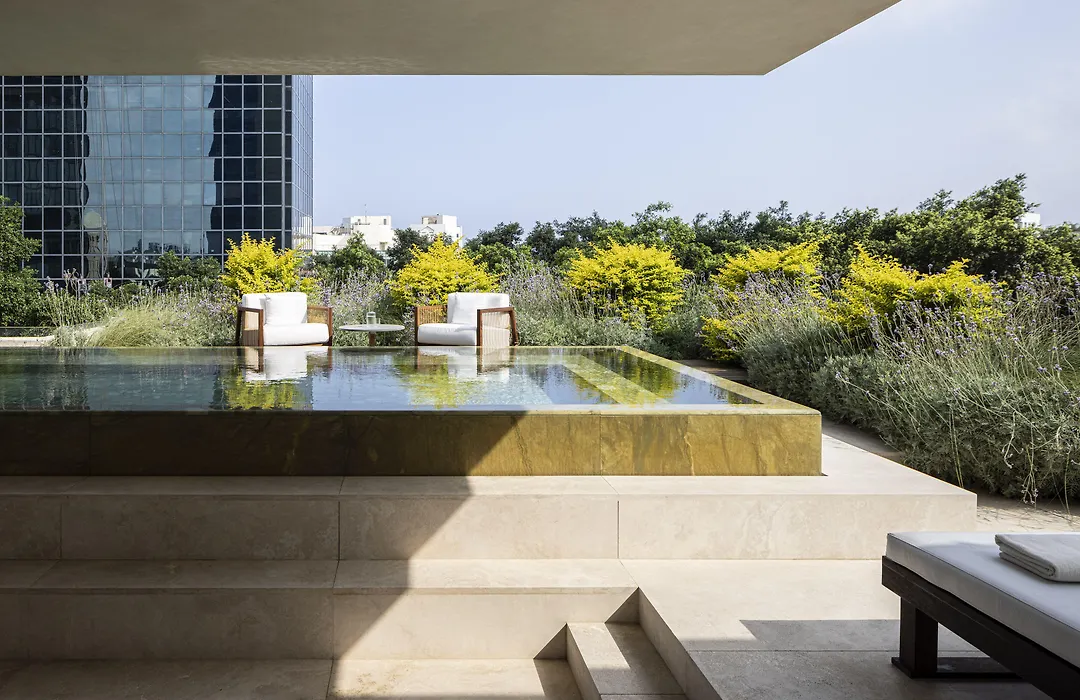 R48 Hotel And Garden-1