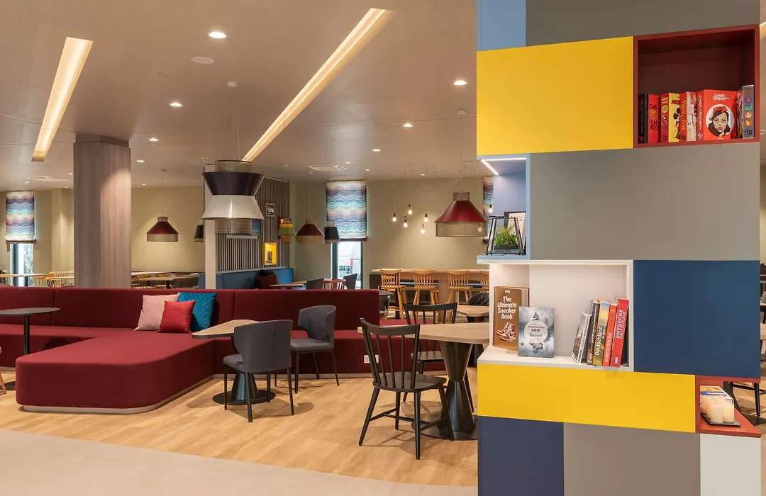 Hampton By Hilton Munich City North-1