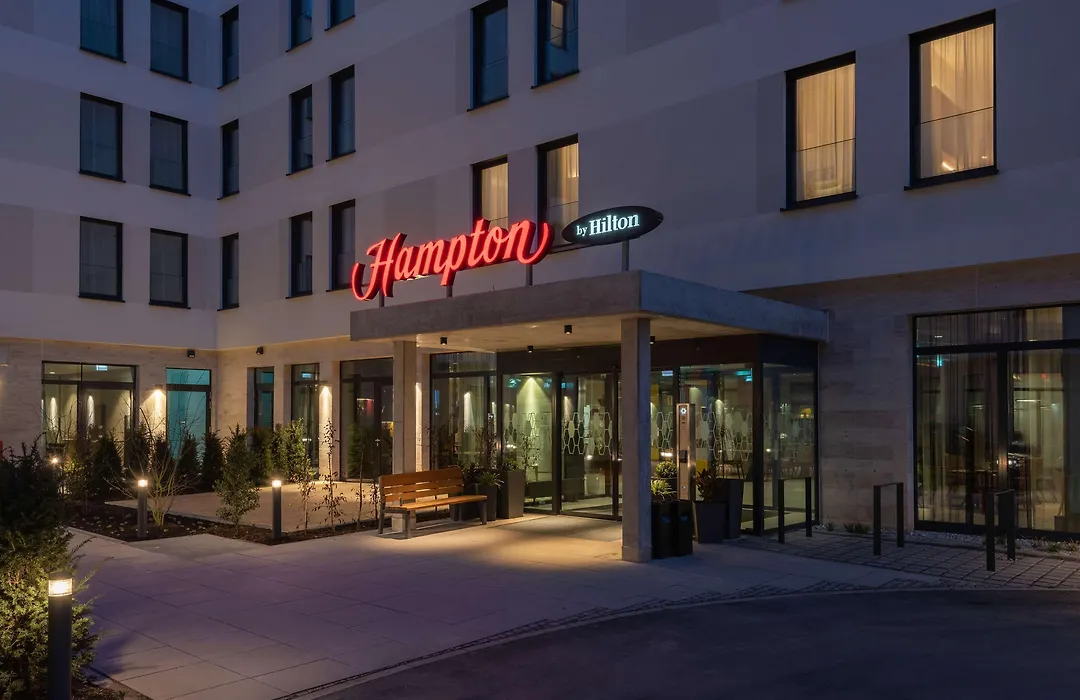 Hampton By Hilton Munich City North-1