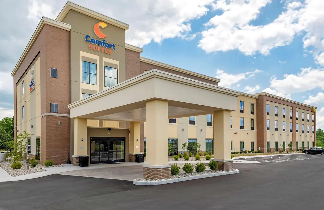 Comfort Suites Dry Ridge-1
