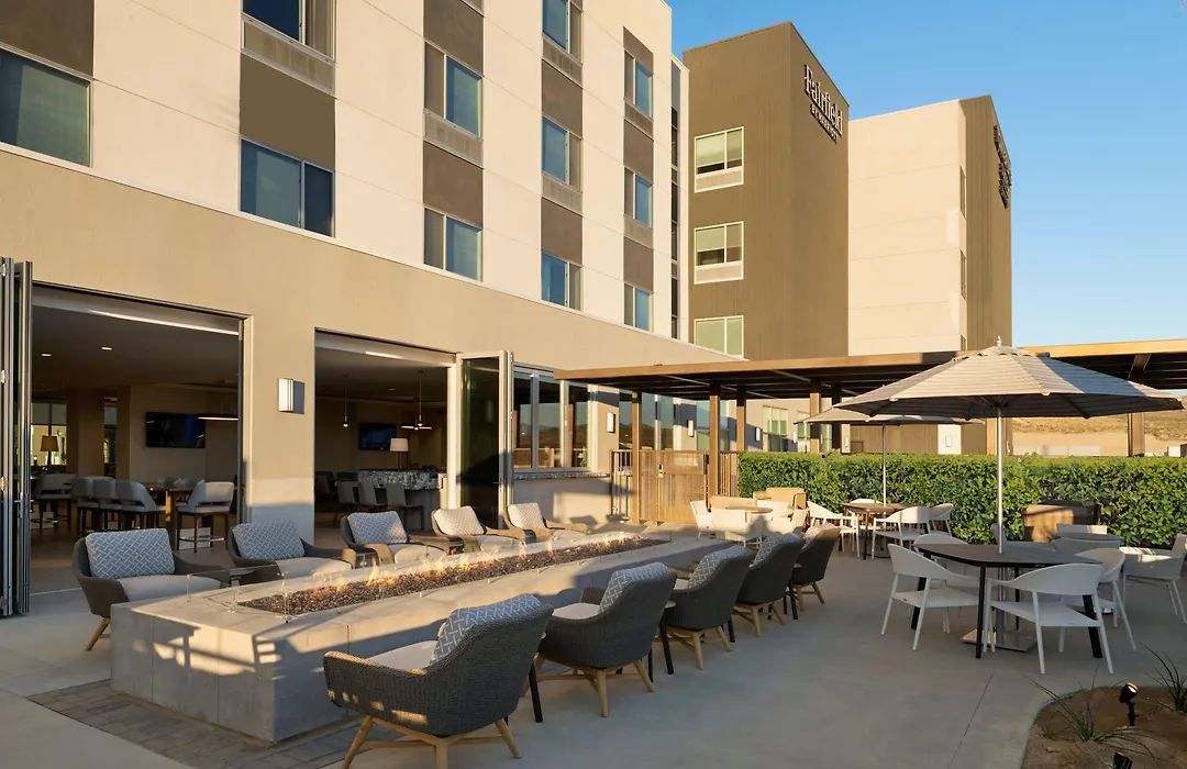 Fairfield By Marriott Inn & Suites Barstow-1