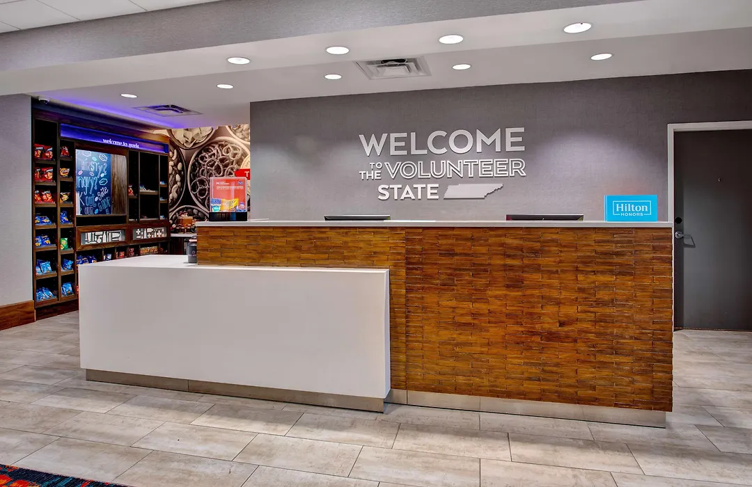 Hampton Inn Paris, Tn-1