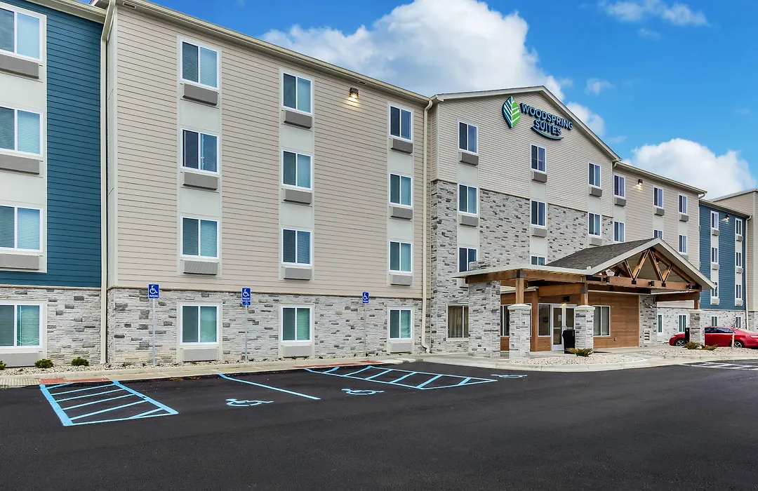 Woodspring Suites Colton-1