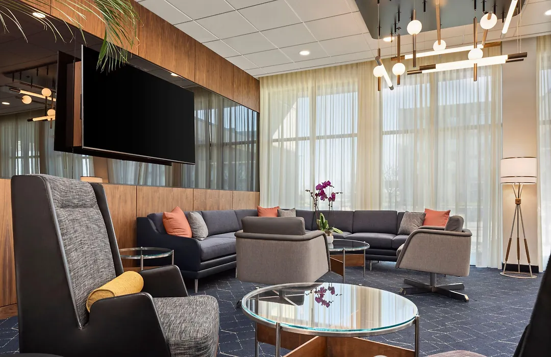 Courtyard By Marriott Bettendorf-1