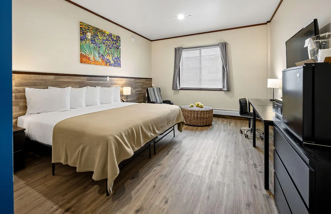 Highbridge Hotel-1