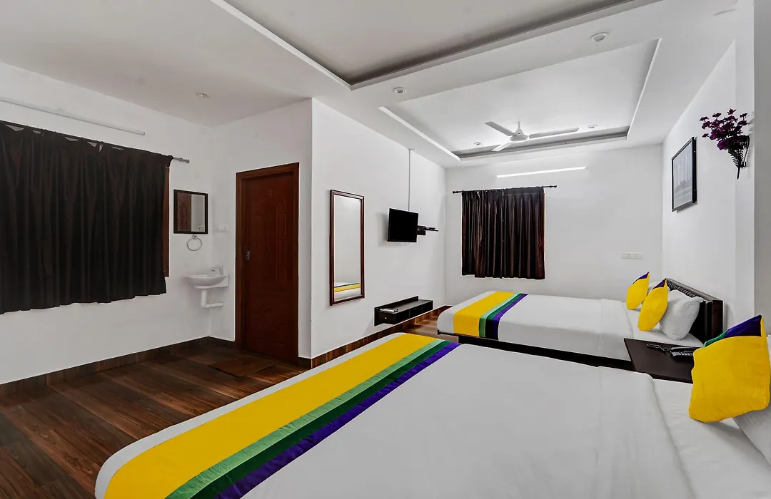 Itsy Hotels Coastal Grand De Heritage-1