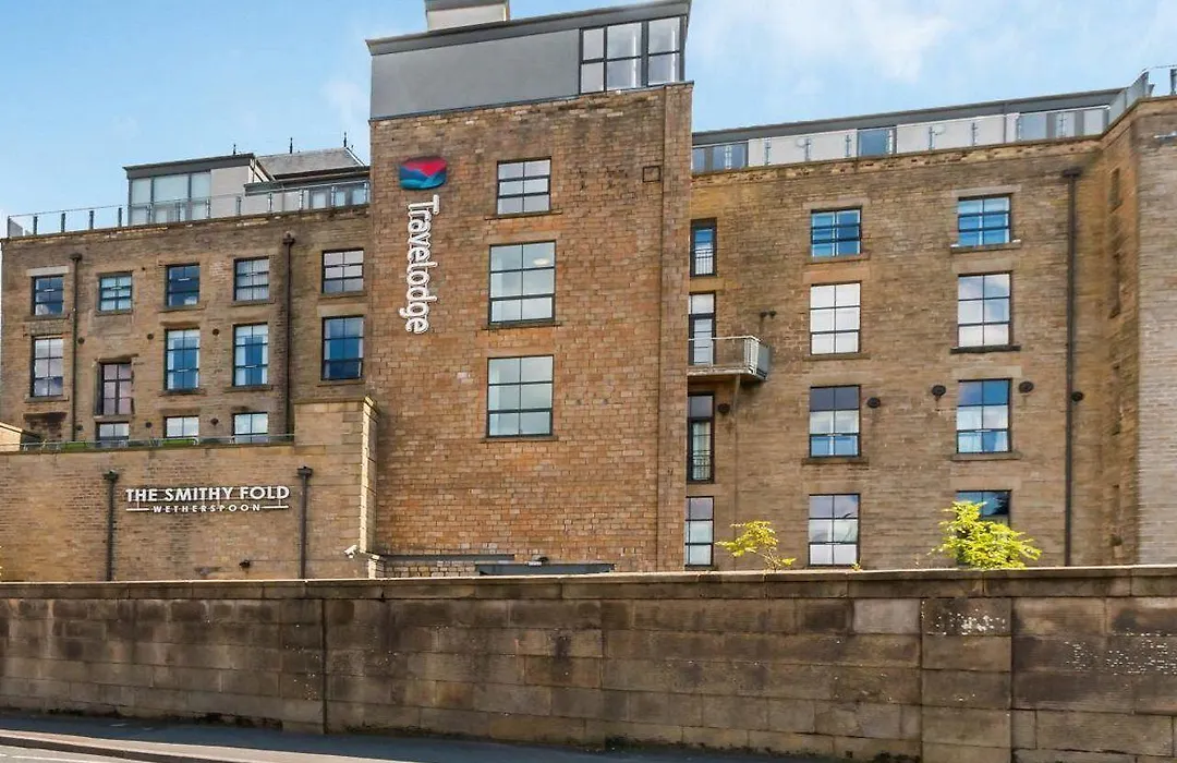 Travelodge Glossop-1