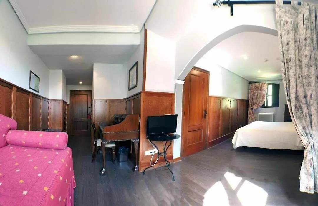 Hotel Comillas-1