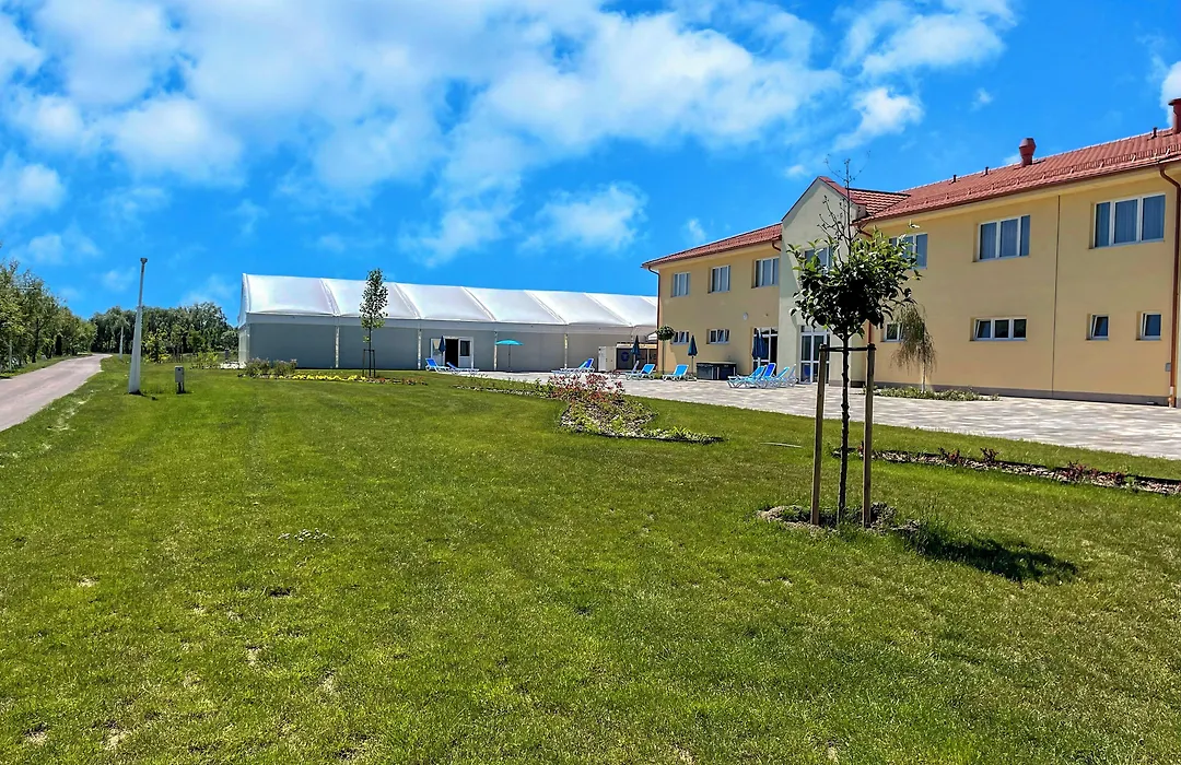 Gyirmót Sport&Wellness Hotel-1