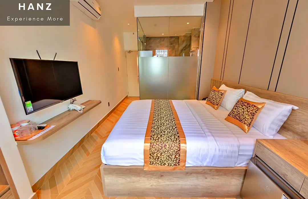 HANZ MyMy Hotel-1