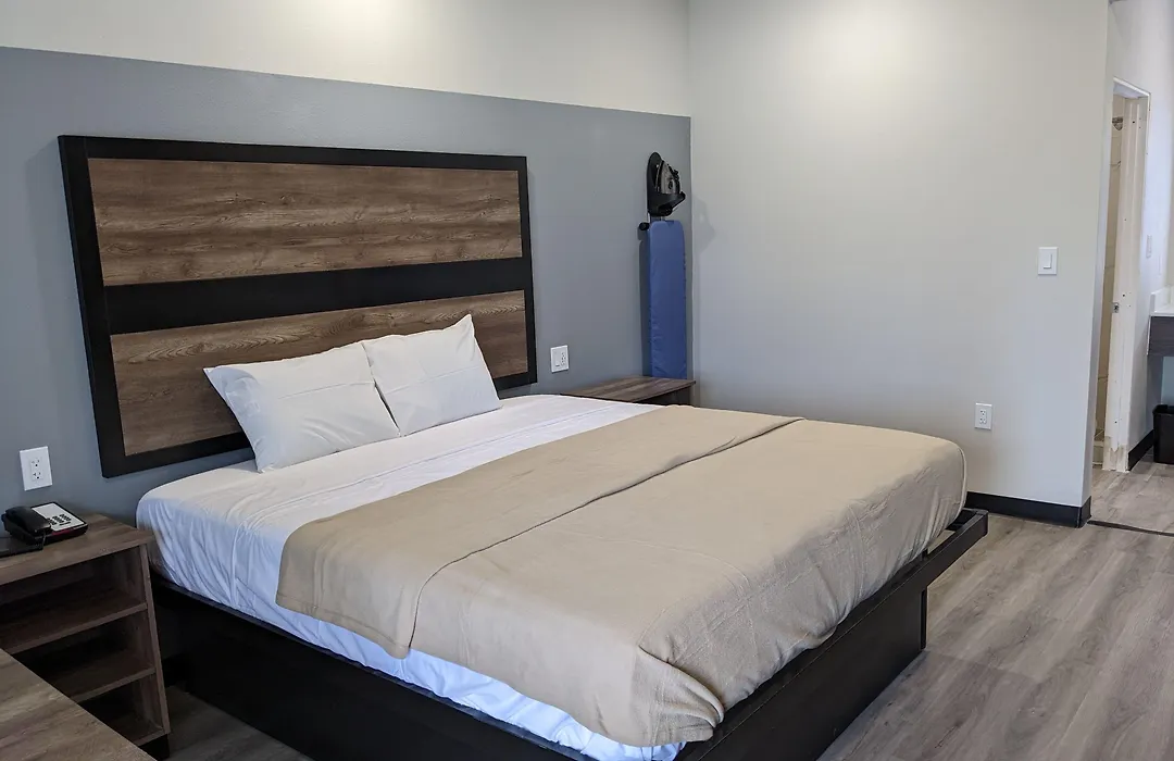 Captain Suites-1