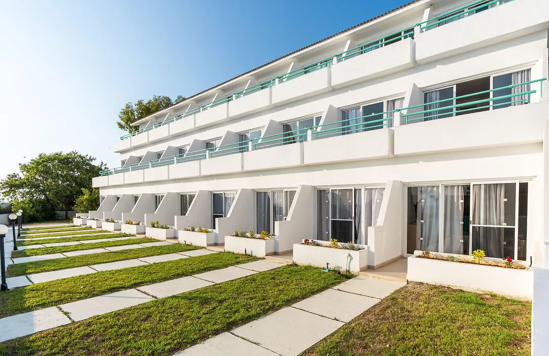 Adelais Bay Hotel-1