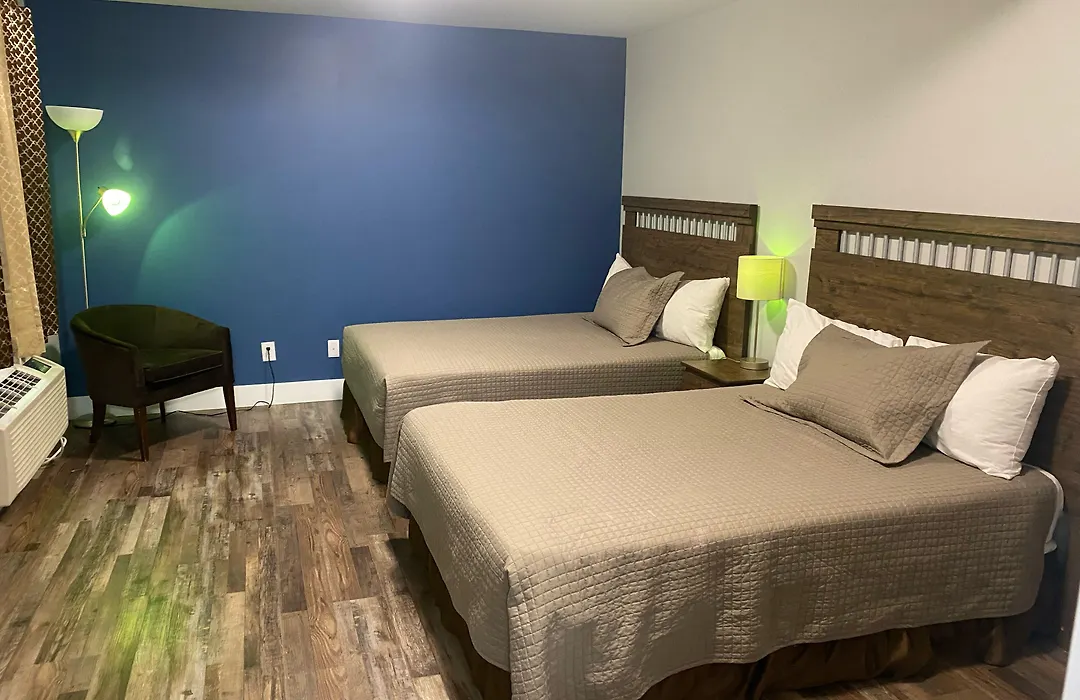 Alpha Inn-1