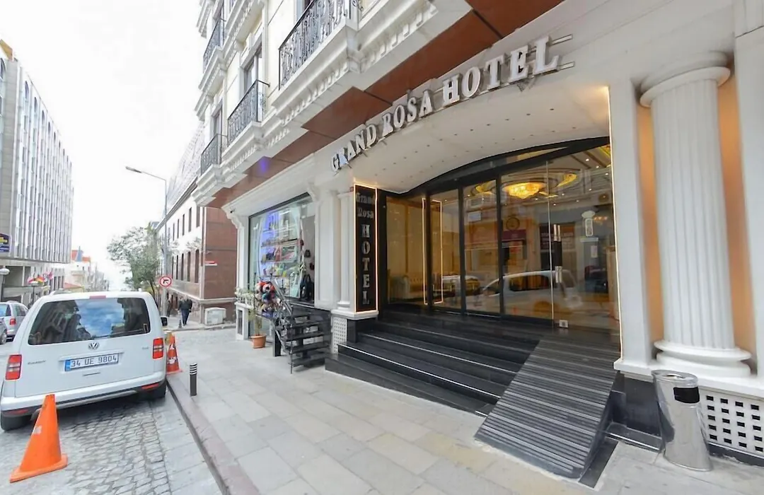 Grand Rosa Hotel-1