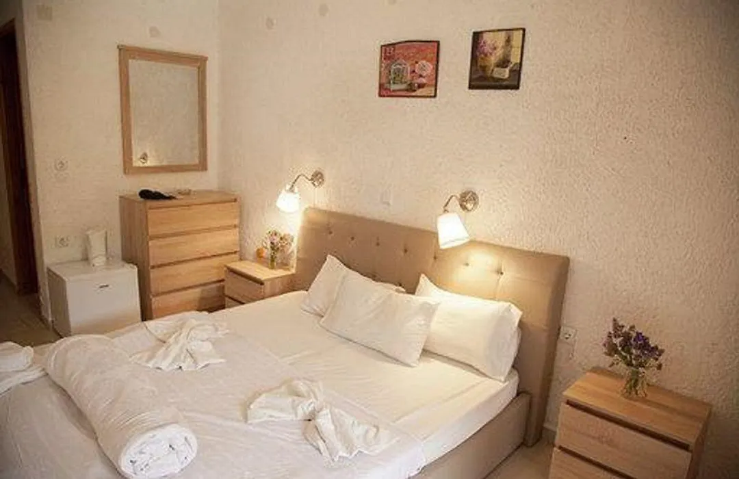 Gioma Hotel-1