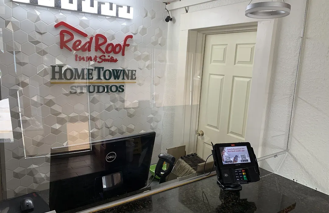 Hometowne Studios By Red Roof Battle Creek-1