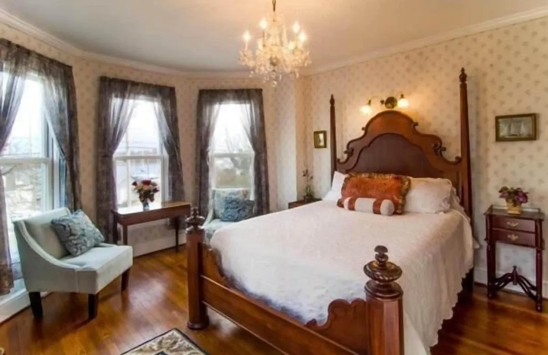 Solomons Victorian Inn-1