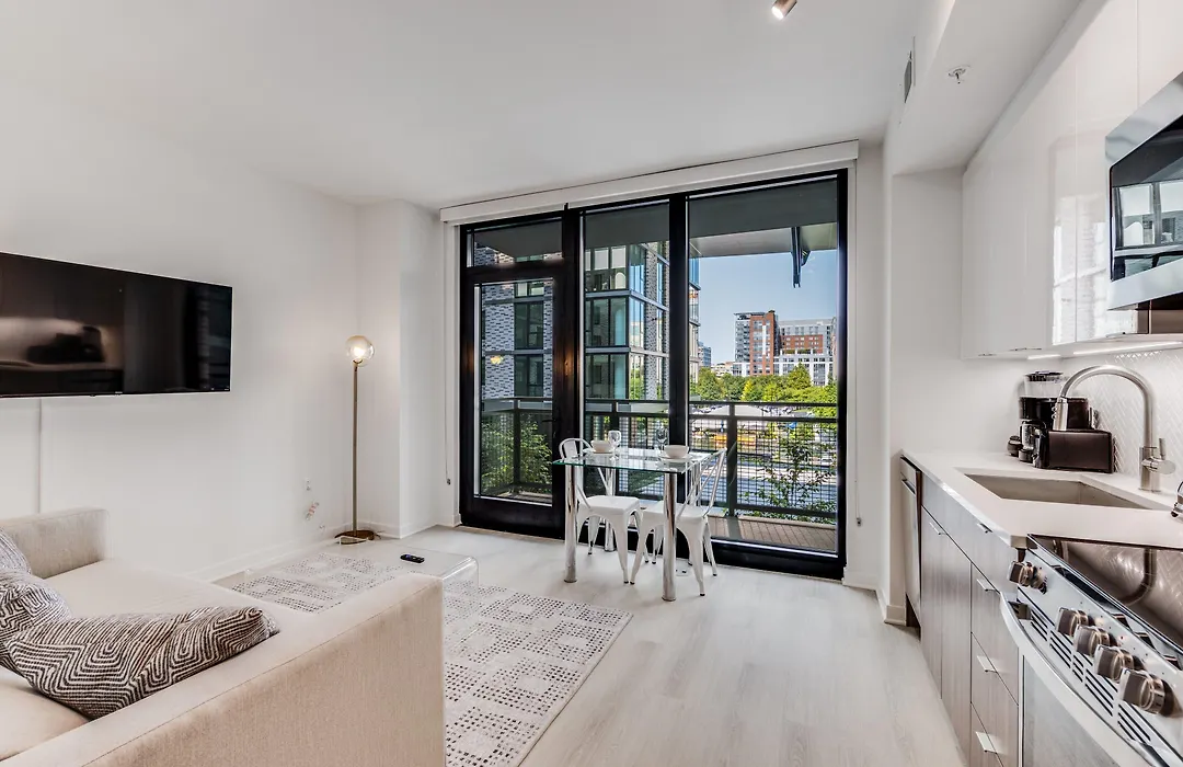 Global Luxury Suites At Capitol Hill-1