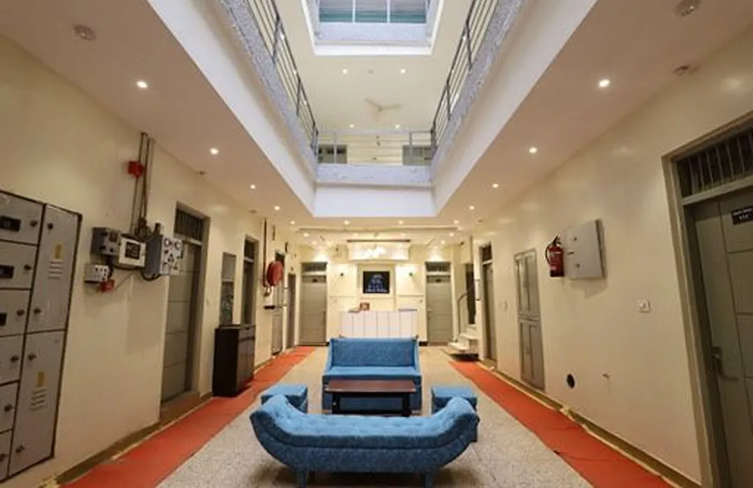 Hotel Amrit Near Old Delhi Railway Station-1
