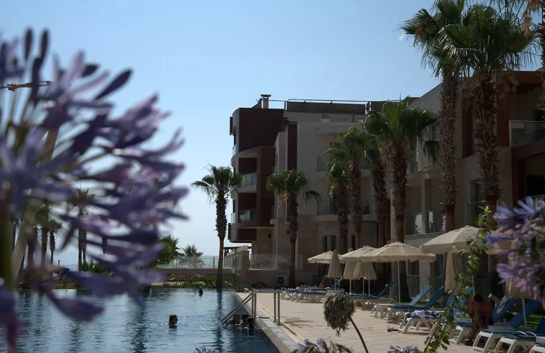 Sundance Suites Hotel-1