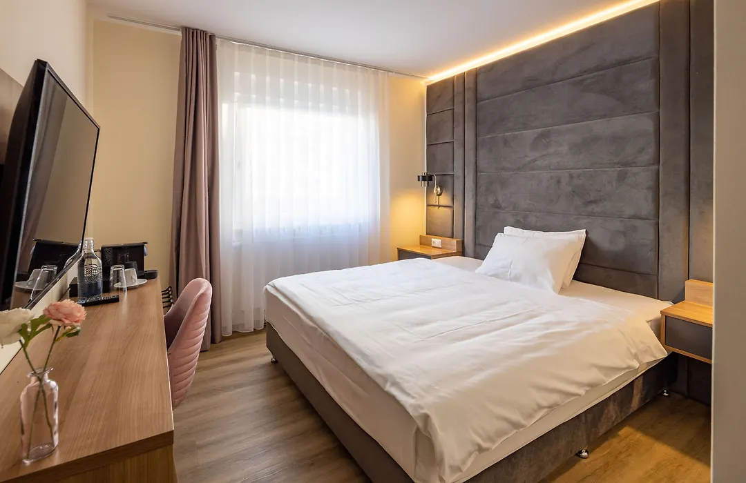 O&O Hotel Oberursel Zentrum-1