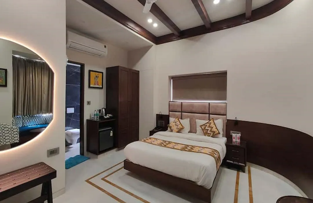 Hotel Vrinda-1