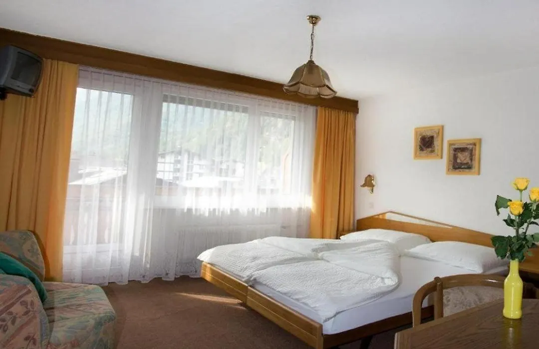 Hotel Alpha-1