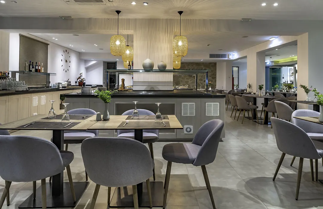 Amaryllis Hotel-1