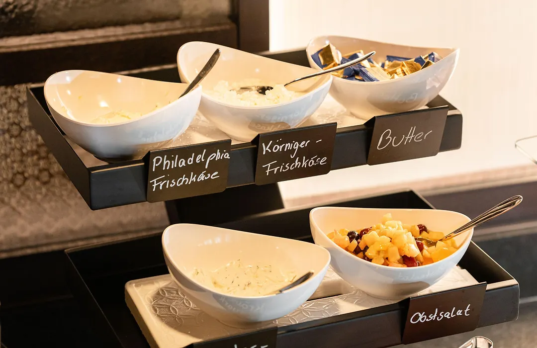 Freshsuites & Bar-1