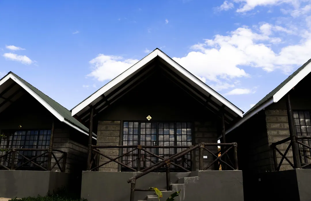 Outback Kenya Lodge-1