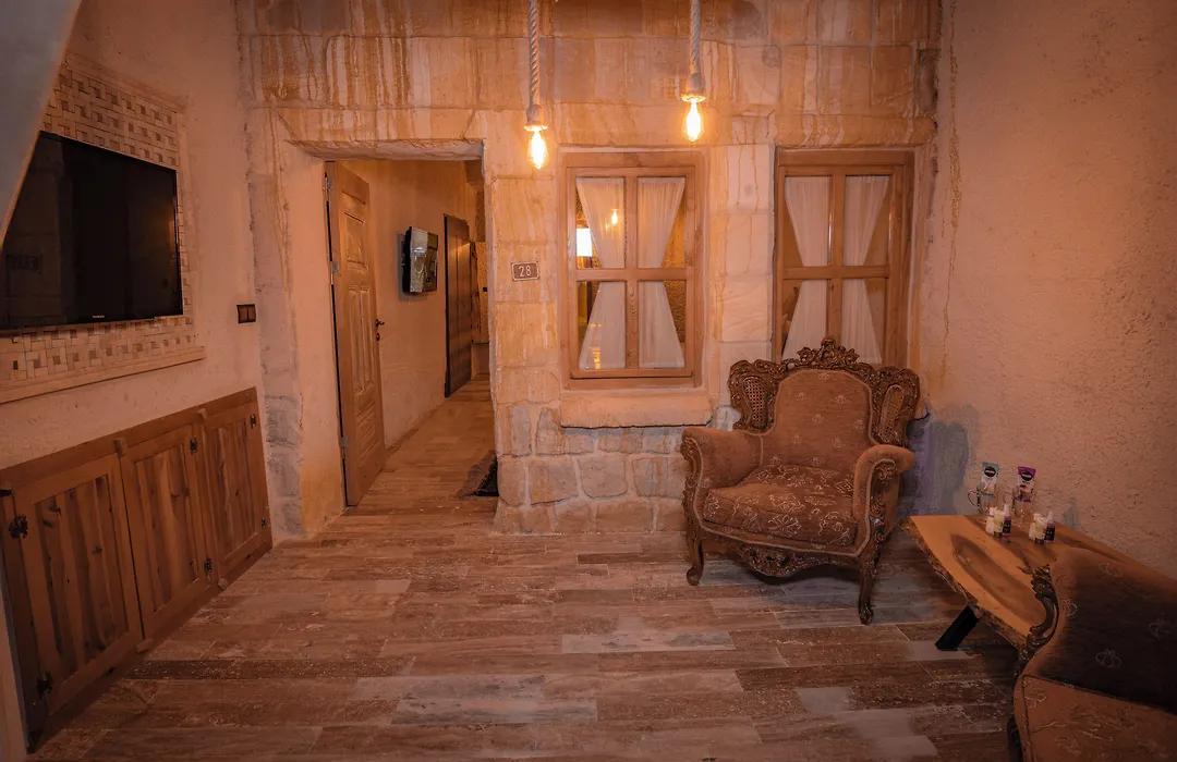 Sur Cave Hotel-1
