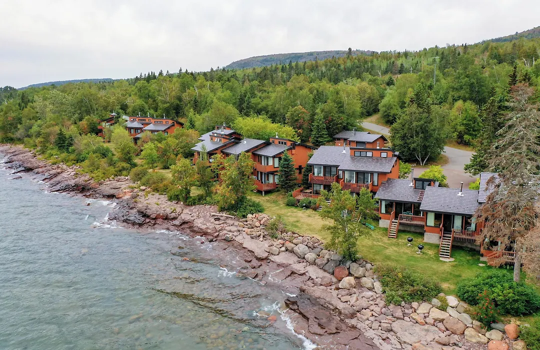 Lutsen Sea Villas-1