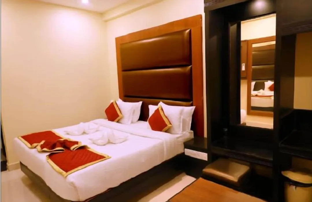 Hotel Samudra-1