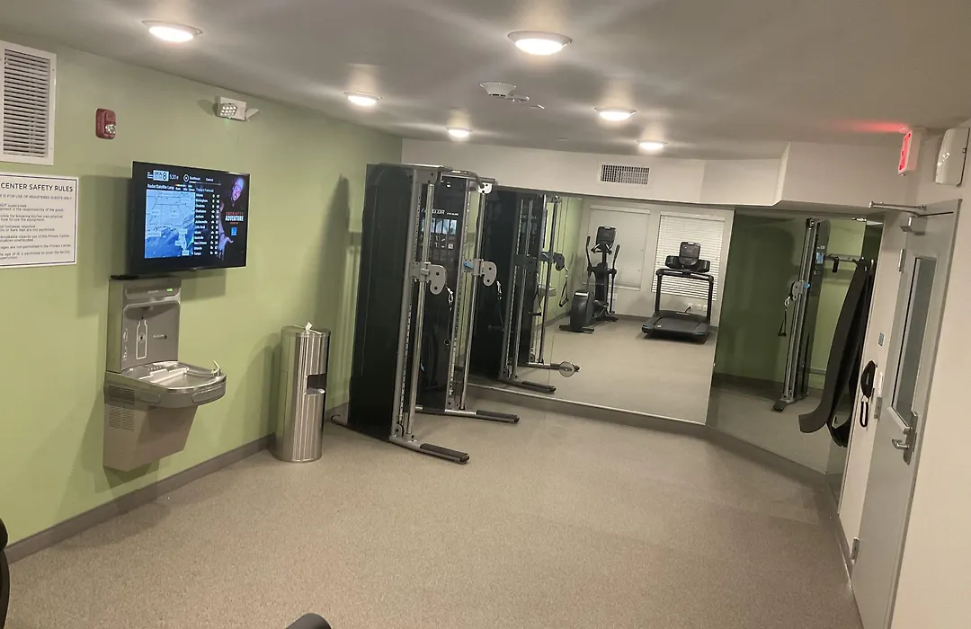 Woodspring Suites Detroit Sterling Heights-1