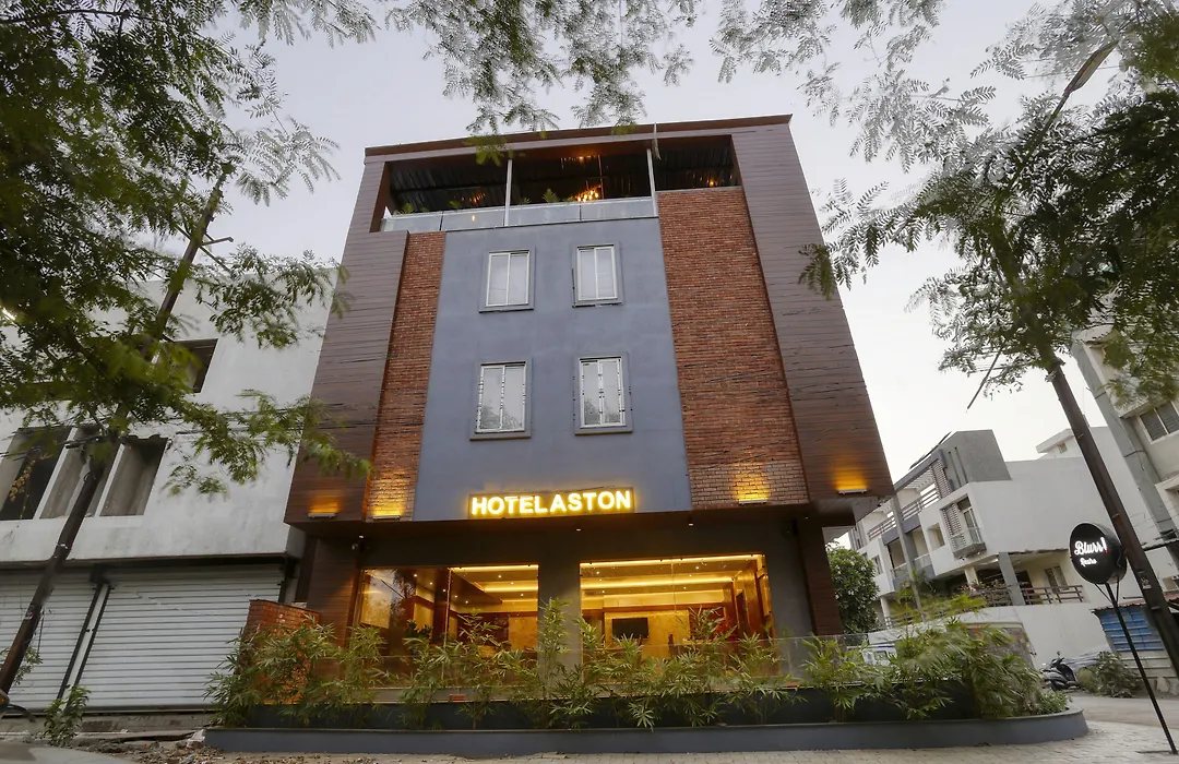 Hotel Aston-1