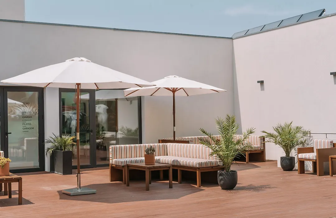 Bfresh Hotel - Padel, Pool & Fitness - Adults Only-1