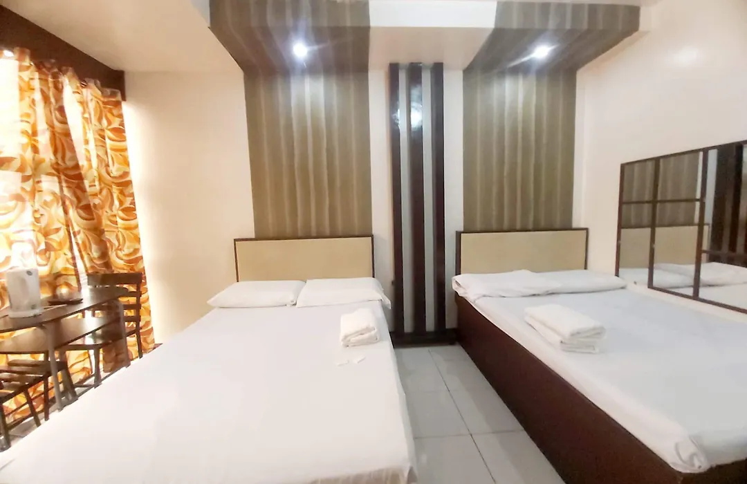 Cosmo Hotel Espana Near Ust-1