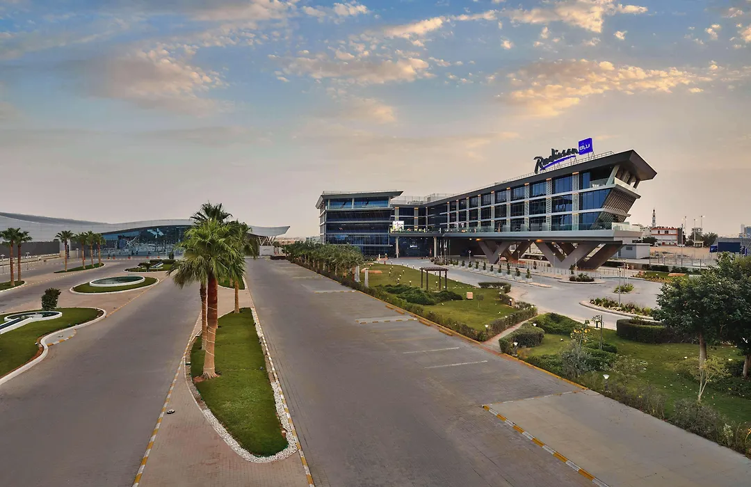 Radisson Blu Hotel Riyadh Convention And Exhibition Center-1