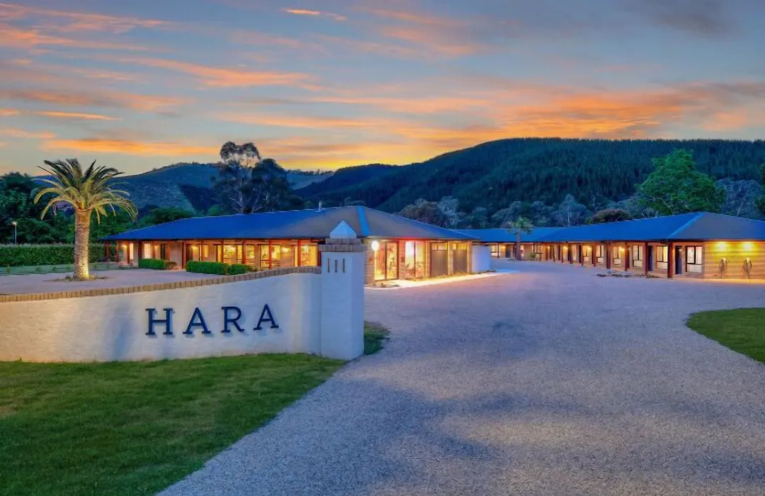 Hara House-1