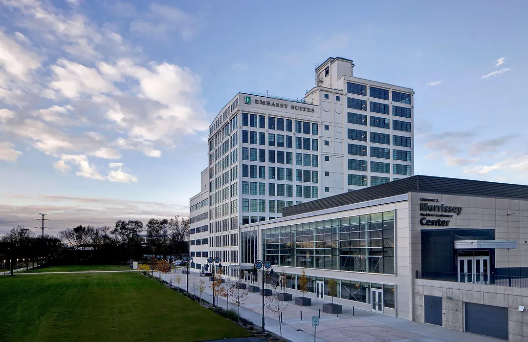 Embassy Suites By Hilton Rockford Riverfront-1