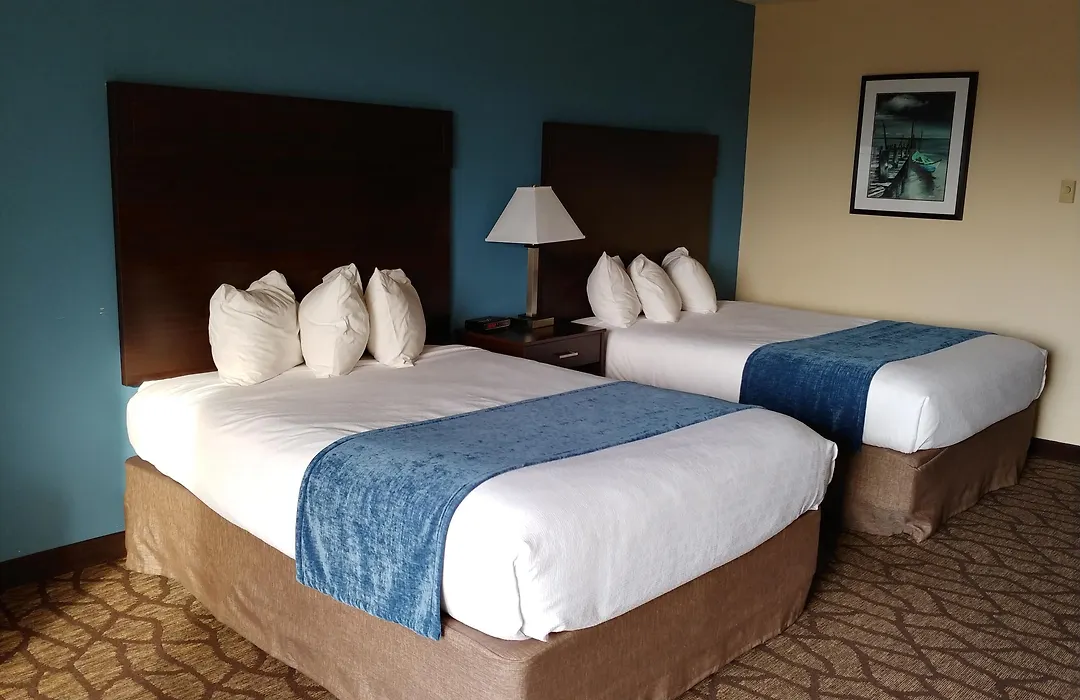 Harborside Inn-1