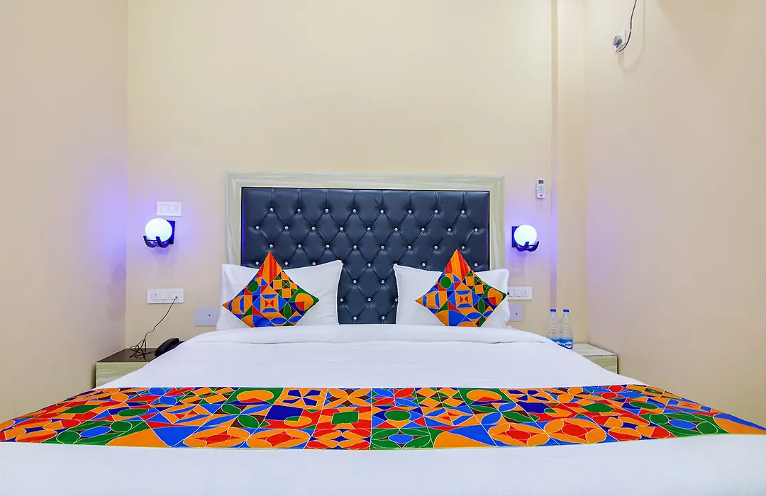 Fabhotel Devise Residency-1