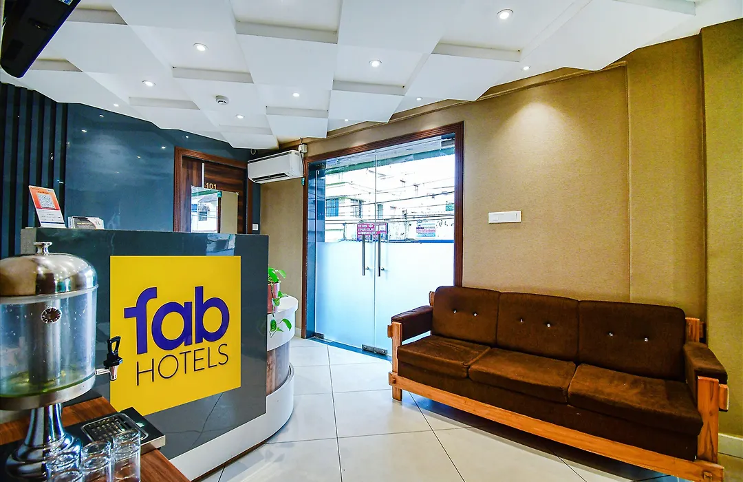 Fabhotel Royal Crystal-1