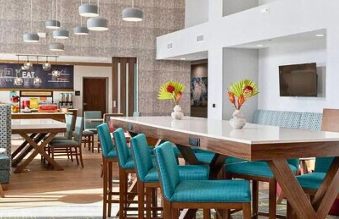 Hampton Inn Fort Myers Downtown-1
