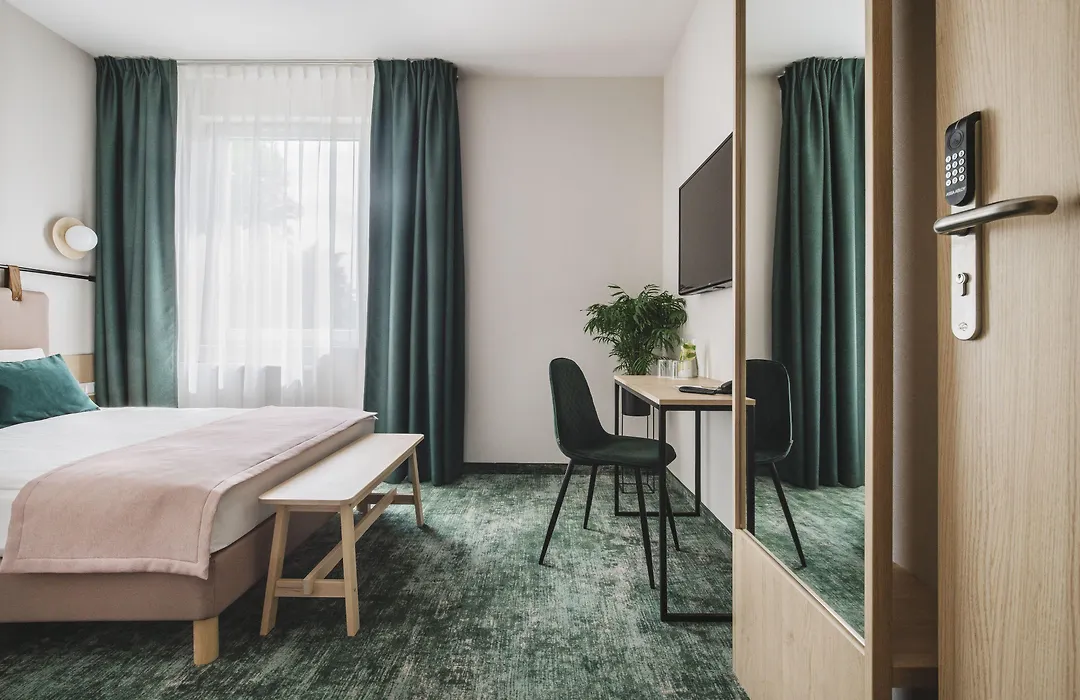Hi Hotel Gdansk Airport-1