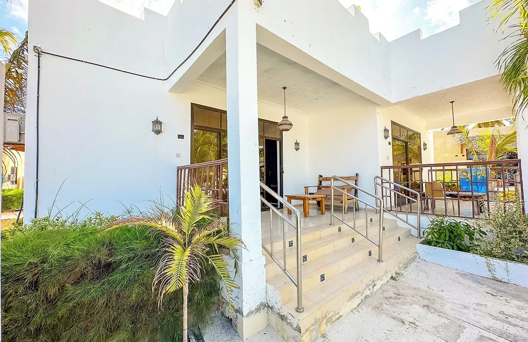 Jambo Beach Hotel Paje-1