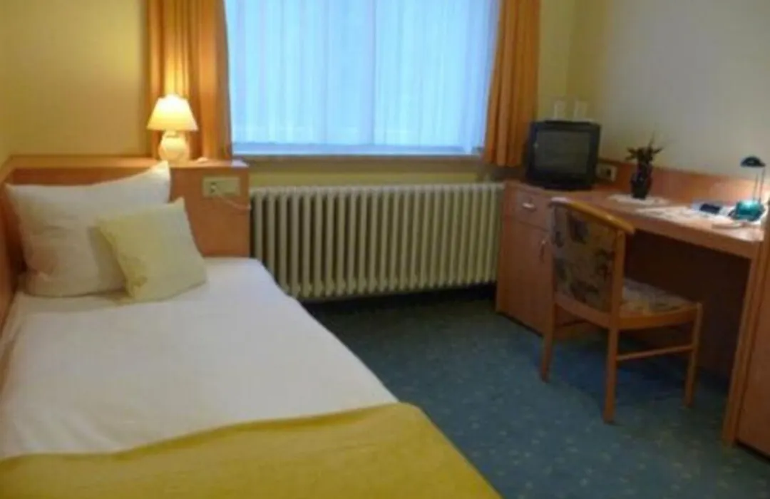 Hotel Garni am Schlosspark-1