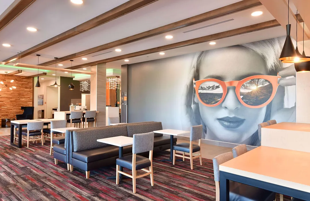 La Quinta Inn & Suites By Wyndham Wisconsin Dells- Lake Delton-1